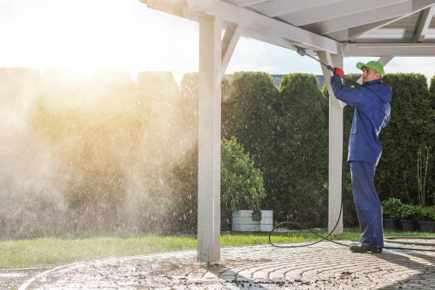 Best Gutter Cleaning  in Bell Gardens, CA